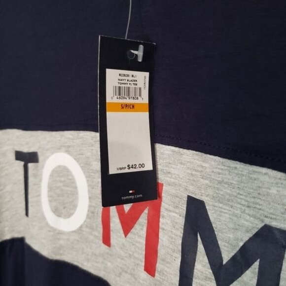 NWT Tommy Hilfiger Short Sleeve Tee‎ Size Small - Picture 3 of 6